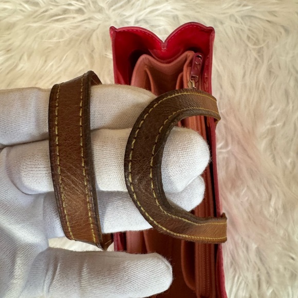 Louis Vuitton VERNIS Rose Pink READE PM Tote Pre-Loved - Picture 14 of 16